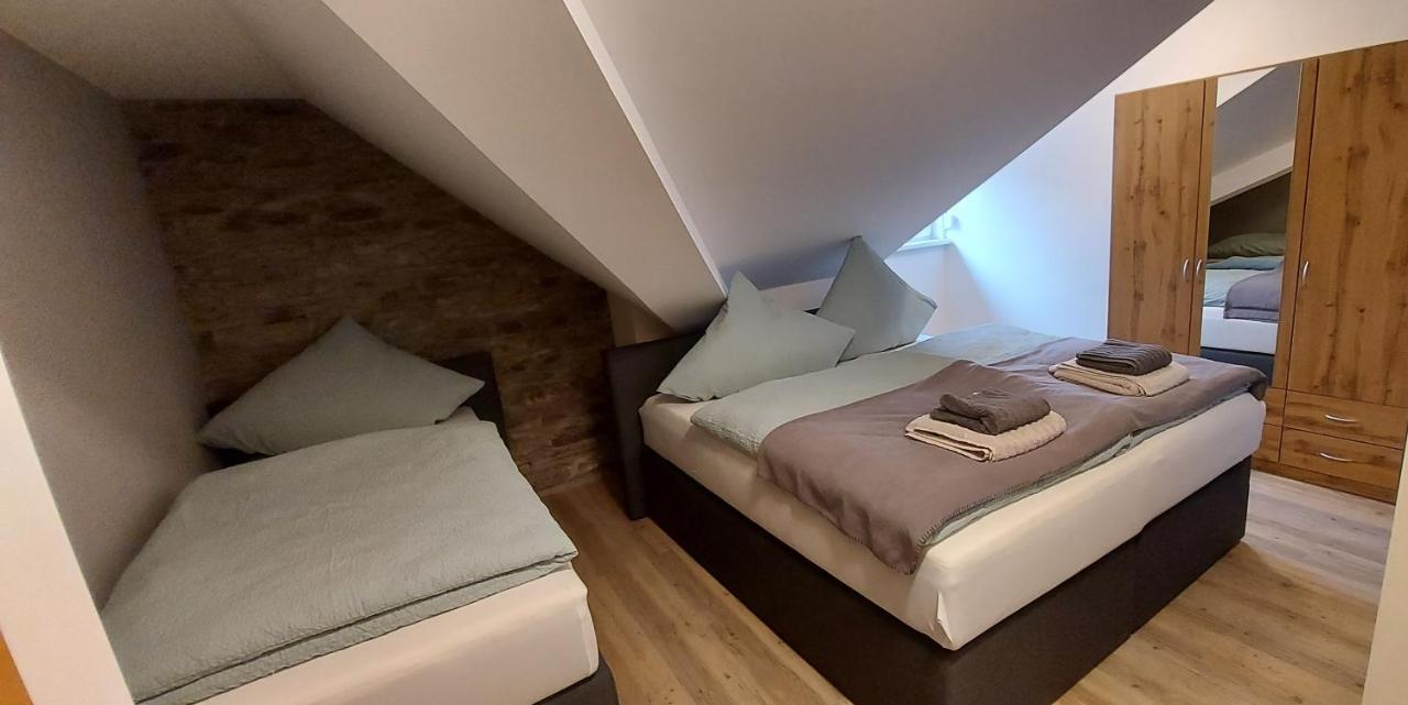 Ferienwohnung Am Fluss Klotten Ngoại thất bức ảnh