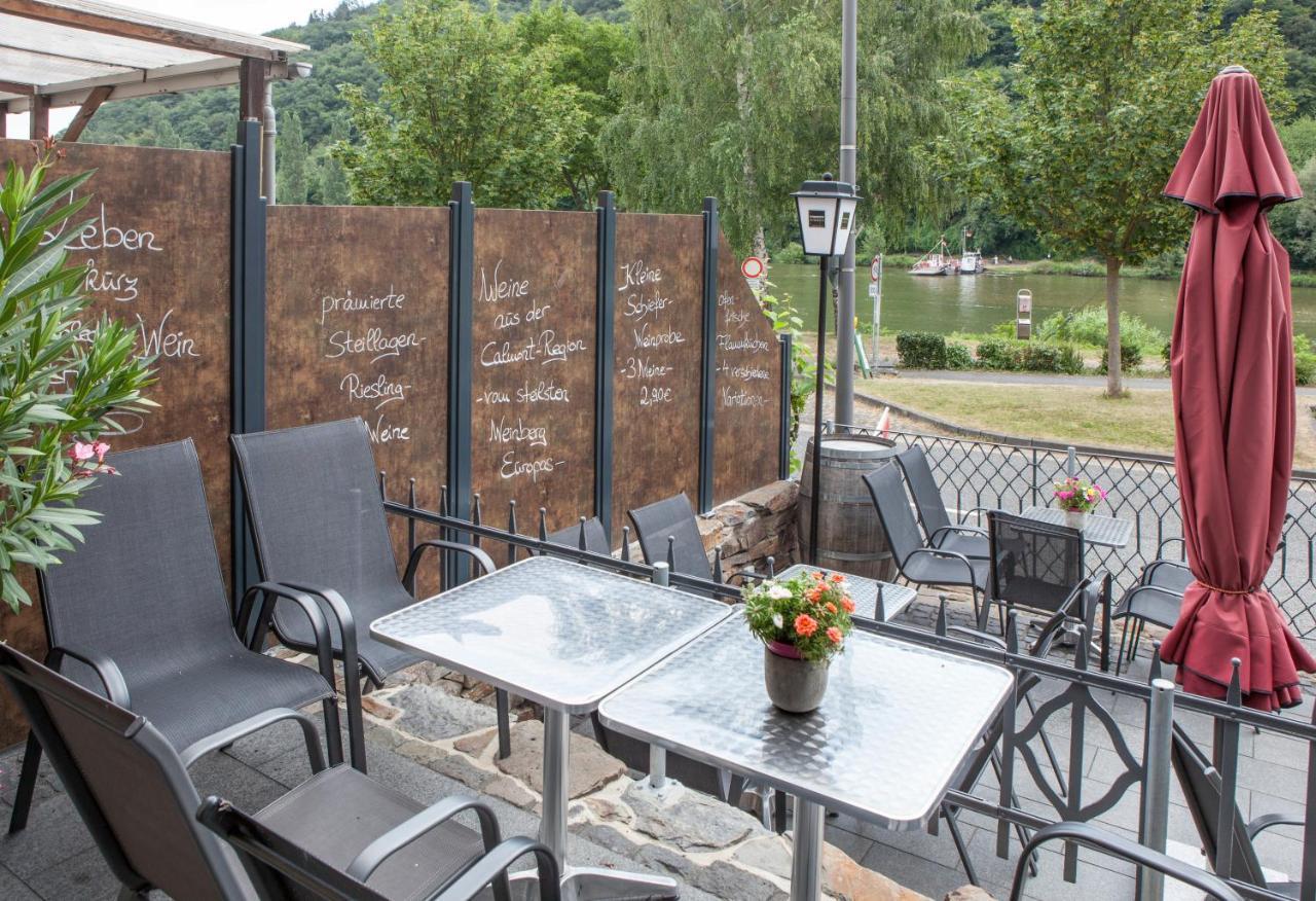 Ferienwohnung Am Fluss Klotten Ngoại thất bức ảnh